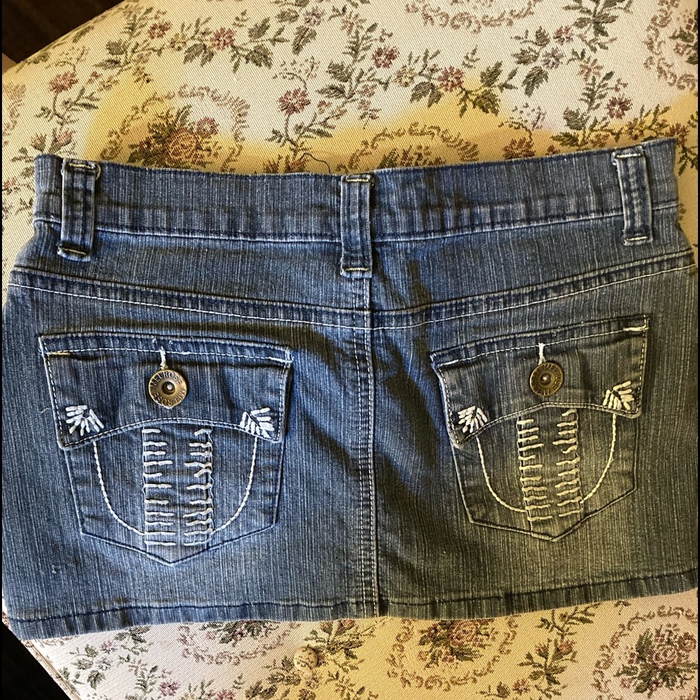 Little Mini 2/25$ - Picture 3 of 3